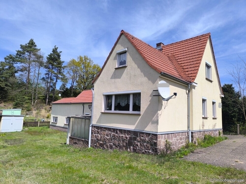 Rückansicht - Willkommen in Ihrem neuen Zuhause – Einfamilienhaus mit ganz viel Potential in absoluter TOP- Lage