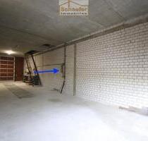 Halle mit Grube und überdachtem Bereich als Lager zu vermieten - Werl