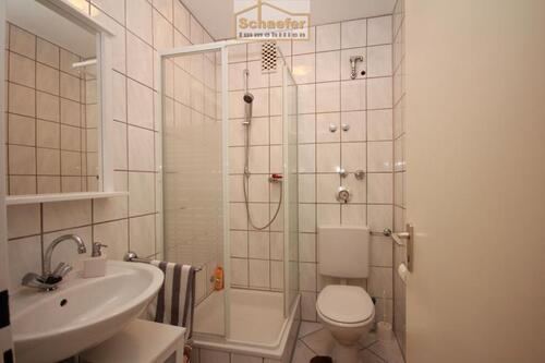 G-WC mit Dusche - 
