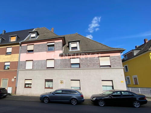 Frontansicht des Hauses - 14 Zimmer Mehrfamilienhaus, Wohnhaus zum Kaufen in Herne