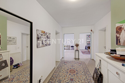 EG Flur - 7 Zimmer Einfamilienhaus in Brilon