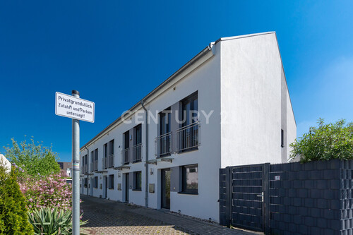 Vorderansicht Reihenendhaus - 