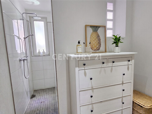 Badezimmer - KI bearbeitet - 