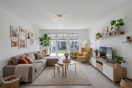 EG Wohnzimmer Visualisierung - Neues Kapitel, neues Wohnglück: Charmantes Reihenendhaus mit Platz für all Ihre Träume!