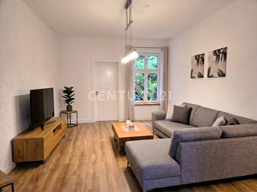 2.OG Wohnzimmer (Möbel KI bearbeitet) - 