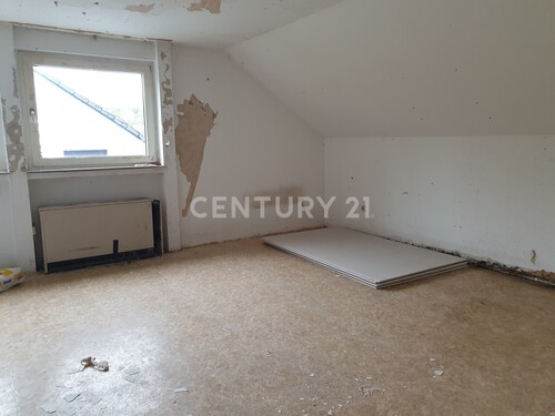 Wohnzimmer - 2 Zimmer Etagenwohnung zum Kaufen in Dortmund