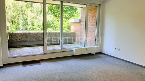 Wohn- & Schlafzimmer mit Zugang zum Balkon - Etagenwohnung mit 48,00 m² in Bochum zum Kaufen