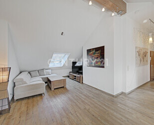 Wohntraum mit Charme: Helle Dachgeschosswohnung in Bochum-Hiltrop - Bochum - Hiltrop