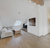 Wohntraum mit Charme: Helle Dachgeschosswohnung in Bochum-Hiltrop - Bochum - Hiltrop