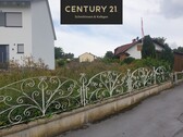 Sicht von Sackgasse auf Grundstück - Grundstück in ruhiger Lage - 95.000,00 EUR Kaufpreis, ca.  587,00 m²