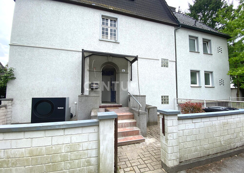 Hauseingangsbereich - Dachgeschoßwohnung mit 62,75 m² in Kamen zur Miete