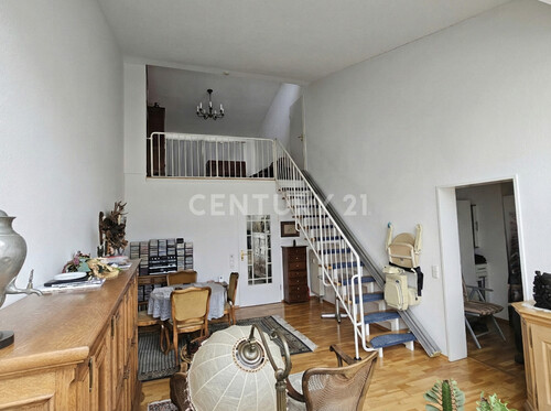 Blick zur Galerie - 