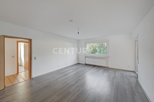 Wohnung rechts Wohnzimmer - 