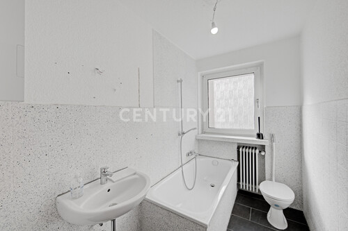 Wohnung links Wannenbad - 