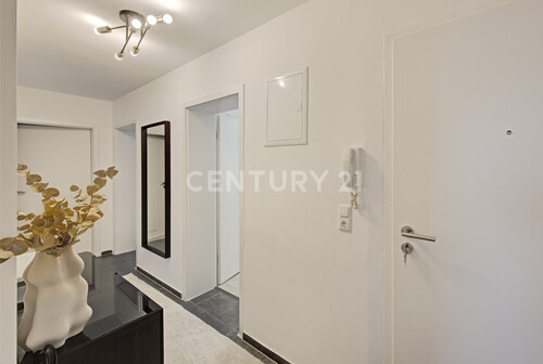 Wohnungseingangstür - 3 Zimmer Etagenwohnung in Herne