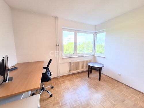 Arbeitszimmer/Kinderzimmer - 