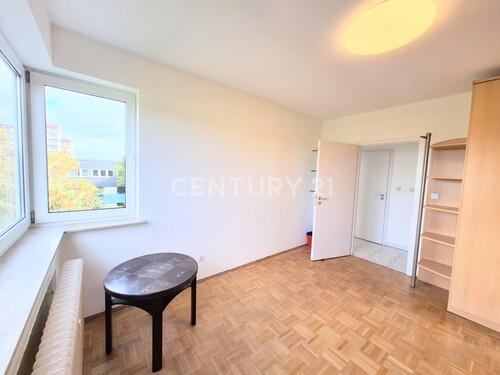 Arbeitszimmer/Kinderzimmer - 
