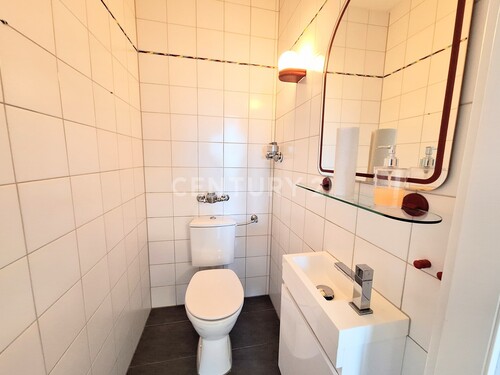 separates WC - 