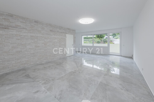 Wohnzimmer - 3 Zimmer Etagenwohnung zum Kaufen in Letmathe