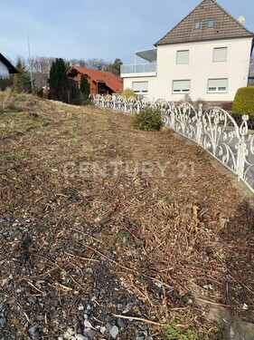 Grundstückszufahrt von Straßenseite - 