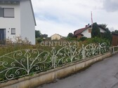 Sicht von Sackgasse auf Grundstück - 