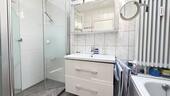 Vollbad mit Oberlicht - 