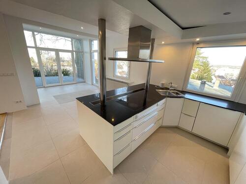Küche / Esszimmer - 5 Zimmer Einfamilienhaus zum Kaufen in Baden-Baden