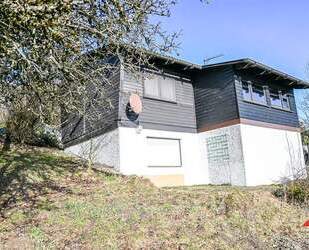 Gemütliches Wochenendhaus mit Garage in Meinerzhagen-Haumche