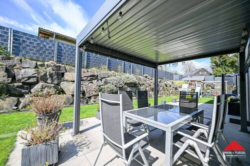 Terrasse - Einfamilienhaus mit 162,00 m&sup2; in Meinerzhagen zum Kaufen