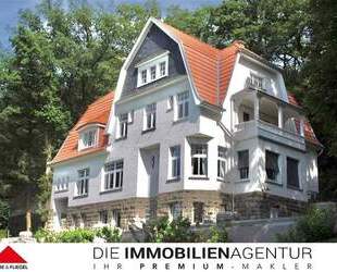 Exklusives Anwesen mit historischem Charme in Kierspe - Denkmalgeschütztes Haus mit historischer Gartenanlage