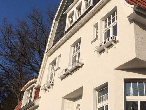 Haus - Wohnen im Park - sehr schöne Wohnung