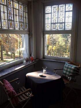 Wintergarten mit aufwendigen Bleiverglasungen - 