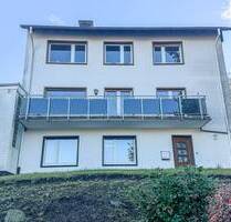 Gepflegtes 3-Familienhaus in Lüdenscheid: Ruhig wohnen, zentral leben