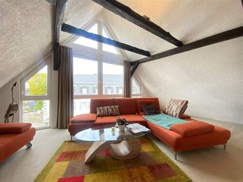 Dachgeschoss - Etagenwohnung mit 85,00 m² in Meinerzhagen zur Miete