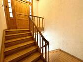 Flur - 8 Zimmer Mehrfamilienhaus, Wohnhaus zum Kaufen in Kierspe