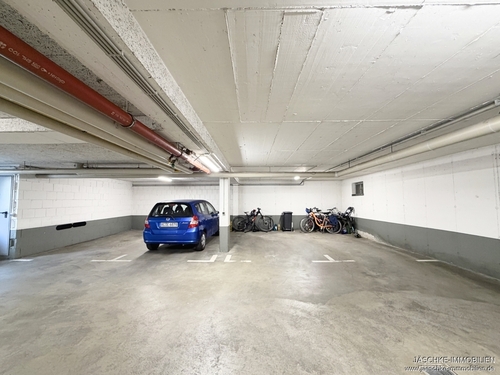 Tiefgaragenstellplatz - 