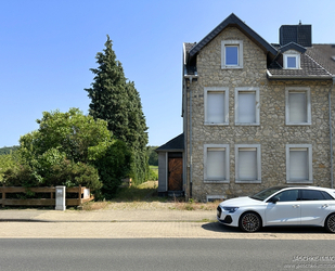 JÄSCHKE - Sanierungsbedürftiges Zweifamilienhaus mit großem Potenzial in Stolberg Mausbach - Stolberg (Rheinland) / Mausbach