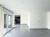 Wohnzimmer - JÄSCHKE - Wohnkomfort in Bestlage von Burtscheid – hochwertige Eigentumswohnung mit Loggia