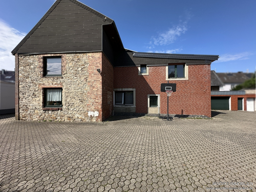Hof / Hinteransicht - Mehrfamilienhaus, Wohnhaus mit 285,00 m² in Aachen / Brand zum Kaufen