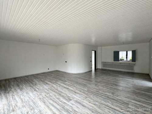 Wohn-/Esszimmer - 3 Zimmer Bungalow zur Miete in Aachen / Brand