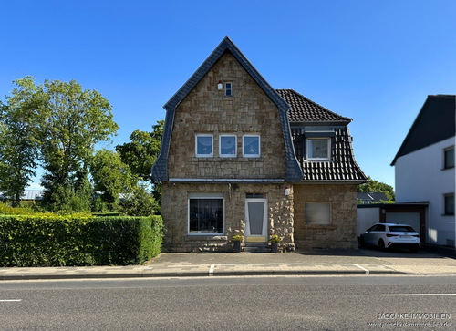 Foto - 5 Zimmer Einfamilienhaus zum Kaufen in Stolberg (Rheinland) / Breinig