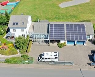 Großzügiges Wohnen und Arbeiten vereint: Einfamilienhaus mit Gewerbeeinheit! - Drensteinfurt