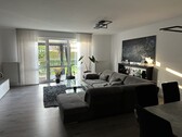 Wohnzimmer - Blick zum Garten - Wohnanlage mit 613,44 m&sup2; in Bad Lippspringe zum Kaufen