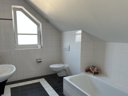 Bad im Spitzboden - 