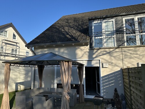 Gartenansicht - 4 Zimmer Doppelhaushälfte zum Kaufen in Bad Lippspringe