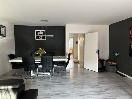 Essbereich im Wohnzimmer - Doppelhaushälfte mit 153,36 m&sup2; in Bad Lippspringe zum Kaufen