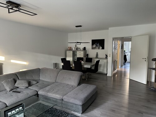 Blick zum Essbereich - 