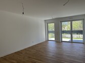 Wohnzimmer mit Blick zur Terrasse - 3 Zimmer Erdgeschoßwohnung zum Kaufen in Telgte