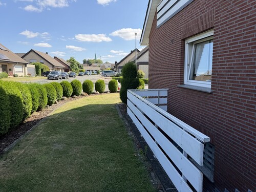 Außentreppe vom Keller in den Garten - 
