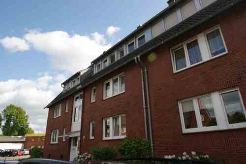 Straßenansicht - 3 Zimmer Dachgeschoßwohnung zum Kaufen in Münster